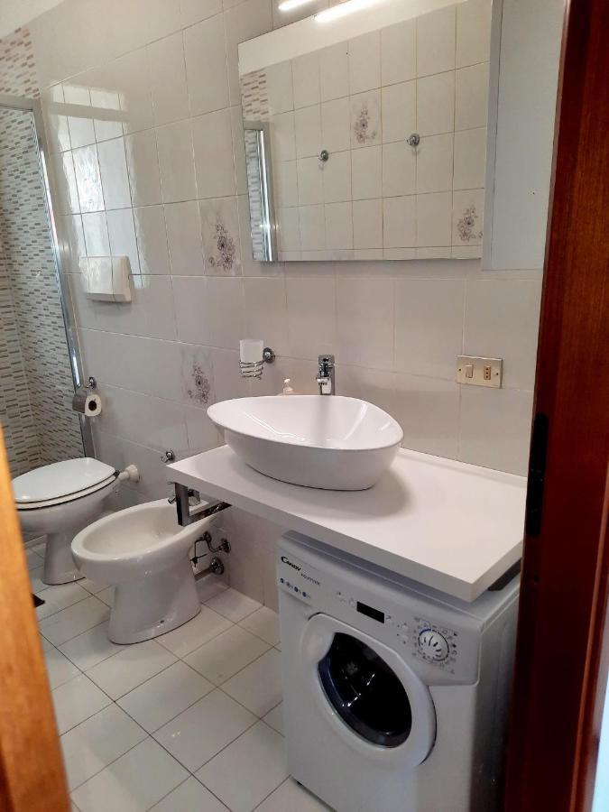 Apartamento 200 Passi Cannero Riviera Exterior foto